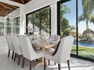 Villa for sale in El Madroñal, Benahavis