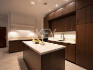 Villa for sale in El Madroñal, Benahavis