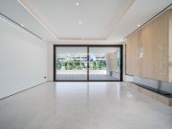 Вилла на продажу в Golden Mile, Золотая Миля