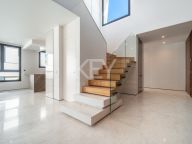 Вилла на продажу в Golden Mile, Золотая Миля