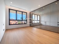 Вилла на продажу в Golden Mile, Золотая Миля