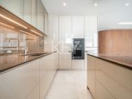 Вилла на продажу в Golden Mile, Золотая Миля