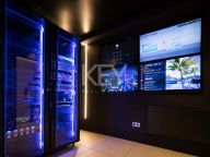 Villa en venta en El Paraiso, Estepona