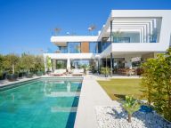 Villa en venta en Marbesa, Marbella Este
