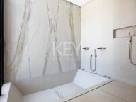 Villa for sale in El Madroñal, Benahavis