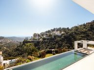 Villa for sale in El Madroñal, Benahavis