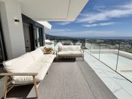 Apartment for sale in La Quinta, Benahavis