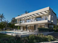 Villa for sale in Lomas del Virrey, Marbella Golden Mile