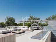 Villa en venta en Lomas del Virrey, Marbella Golden Mile