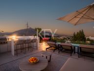 Villa en venta en Nueva Andalucia