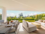 Villa en venta en Nueva Andalucia