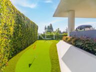 Villa en venta en Nueva Andalucia