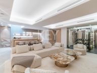Villa en venta en Nueva Andalucia