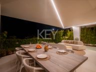 Villa en venta en Nueva Andalucia
