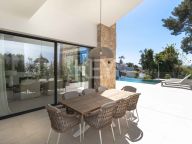 Villa for sale in San Pedro de Alcantara