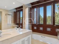 Duplex Penthouse for sale in Aloha, Nueva Andalucia