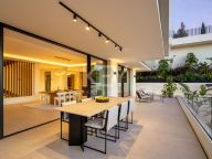 Villa for sale in Elviria, Marbella East