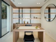 Villa for sale in Elviria, Marbella East