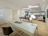 Ground Floor Duplex for sale in Sierra Blanca, Marbella Golden Mile