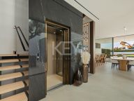 Villa for sale in Marbella Golden Mile