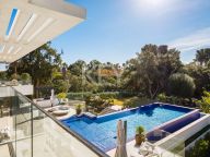 Вилла на продажу в Reyes y Reinas, Сотогранде