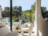 Вилла на продажу в Reyes y Reinas, Сотогранде