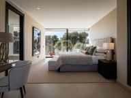 Вилла на продажу в Reyes y Reinas, Сотогранде