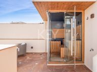 Villa for sale in Los Almendros, Benahavis