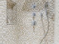 Villa for sale in Los Almendros, Benahavis