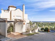 Villa for sale in Los Almendros, Benahavis