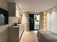 Villa for sale in Nueva Andalucia