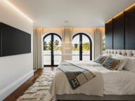 Villa for sale in Nueva Andalucia