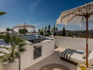 Adosado en venta en Aloha, Nueva Andalucia