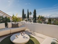 Adosado en venta en Aloha, Nueva Andalucia