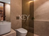 Adosado en venta en Aloha, Nueva Andalucia