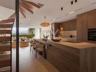 Adosado en venta en Aloha, Nueva Andalucia