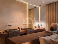 Adosado en venta en Aloha, Nueva Andalucia