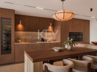 Adosado en venta en Aloha, Nueva Andalucia