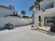 Villa for sale in Las Lomas de Nueva Andalucia, Nueva Andalucia