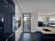 Villa for sale in Las Lomas de Nueva Andalucia, Nueva Andalucia