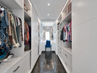 Villa for sale in Las Lomas de Nueva Andalucia, Nueva Andalucia