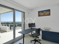 Villa for sale in Las Lomas de Nueva Andalucia, Nueva Andalucia