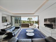 Villa for sale in Las Lomas de Nueva Andalucia, Nueva Andalucia