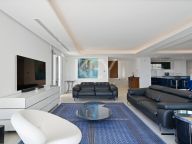 Villa for sale in Las Lomas de Nueva Andalucia, Nueva Andalucia