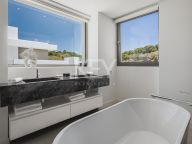 Вилла на продажу в El Paraiso, Эстепона