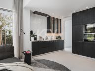 Вилла на продажу в El Paraiso, Эстепона