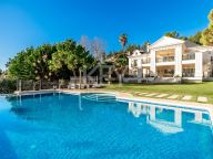 Вилла на продажу в Cascada de Camojan, Золотая Миля