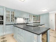 Вилла на продажу в Cascada de Camojan, Золотая Миля