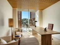 Villa for sale in El Madroñal, Benahavis