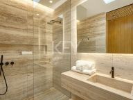 Villa for sale in El Madroñal, Benahavis